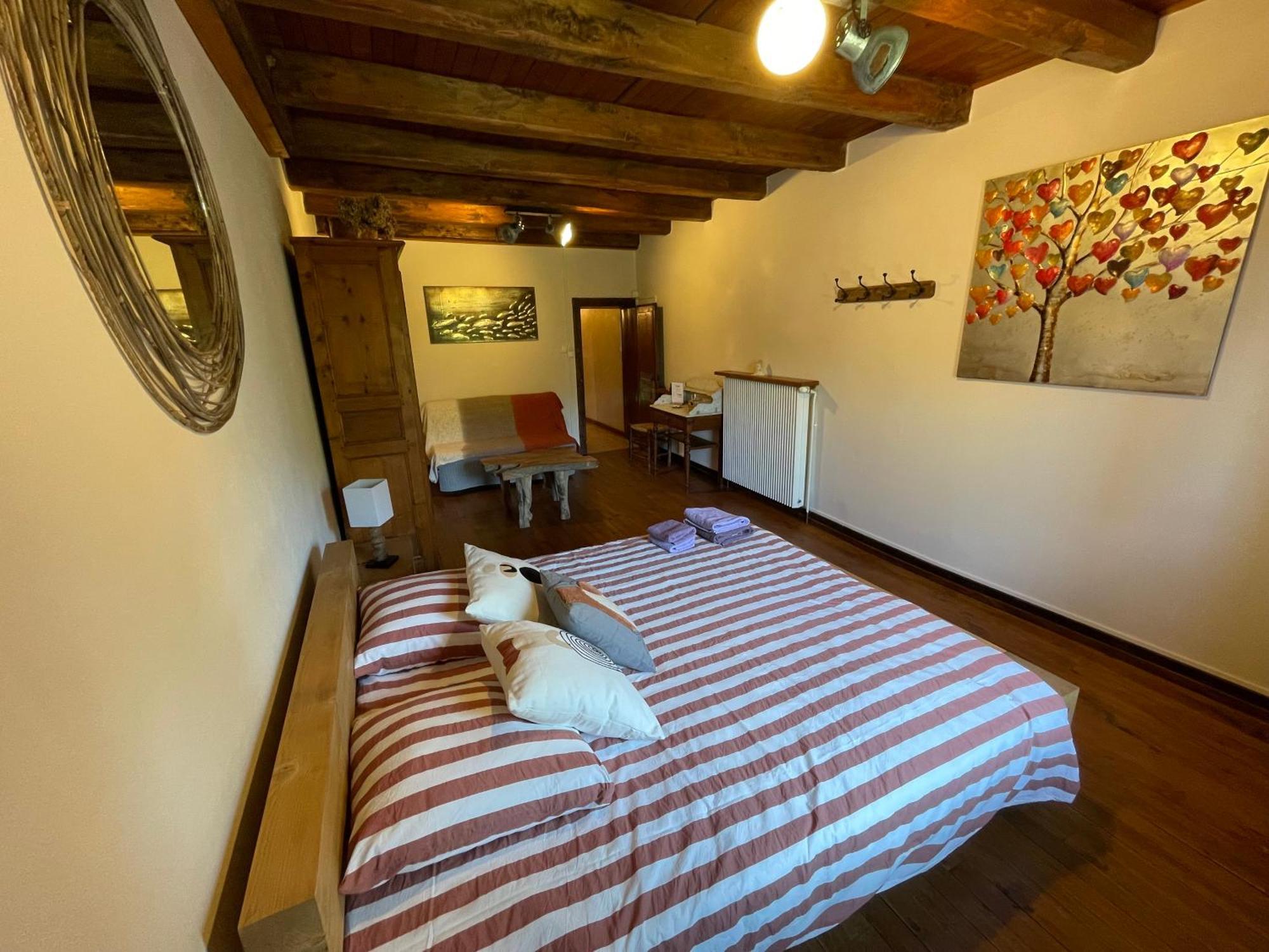 Chambres D'Hotes Avec Entree Privative Au Calme Dans Maison De Village Saint-Jorioz Exterior photo